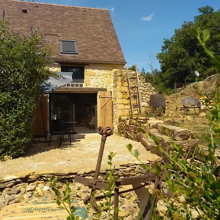 Lo A L'est, La Grange De La Fontaine St Georges Vakantiehuis Saint-Cirq-Madelon